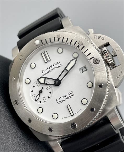 panerai submersible white dial